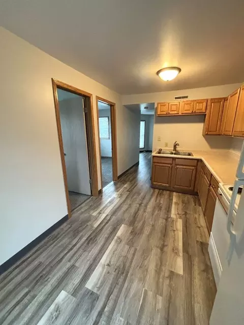 2311 Olive St, Cedar Falls, IA 50613