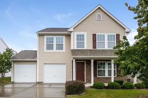 1120 Black Diamond Dr, Dallas, NC 28034