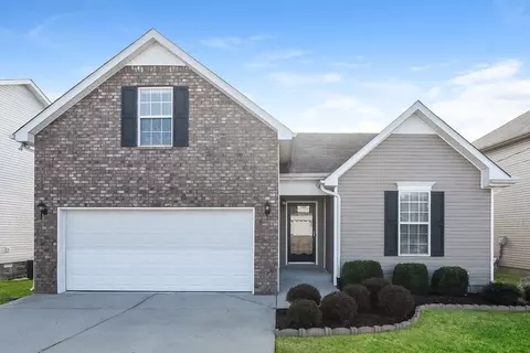 8833 Cressent Glen Ct, Nashville, TN 37013