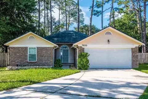 7833 Rocky Fort Trl, Jacksonville, FL 32277