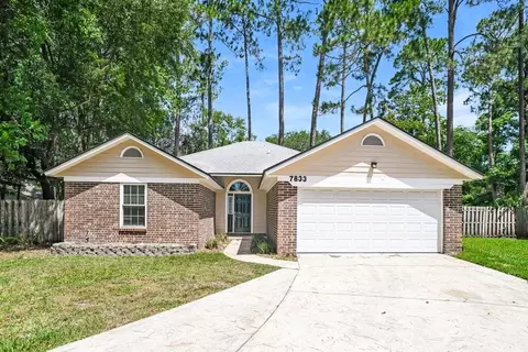 7833 Rocky Fort Trl, Jacksonville, FL 32277