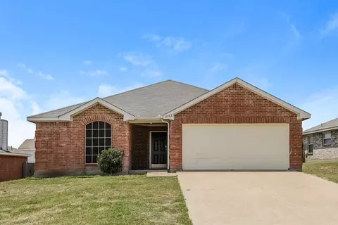 1082 Magnolia Ln, Cedar Hill, TX 75104