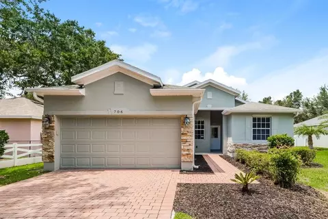 706 Auburn Preserve Blvd, Auburndale, FL 33823