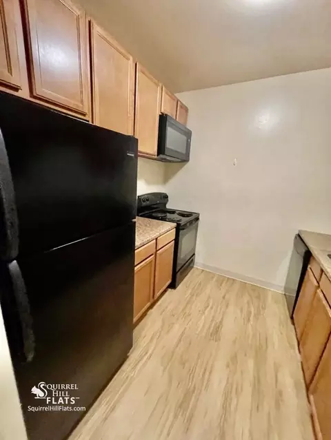 6350 Forward Ave #11, Pittsburgh, PA 15217