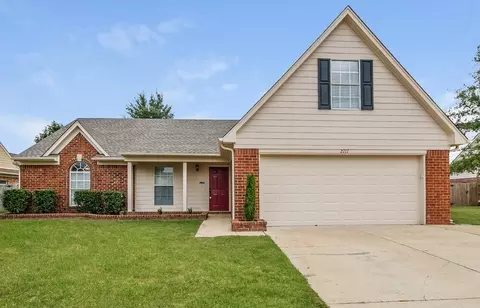 2717 Baird Dr, Southaven, MS 38672