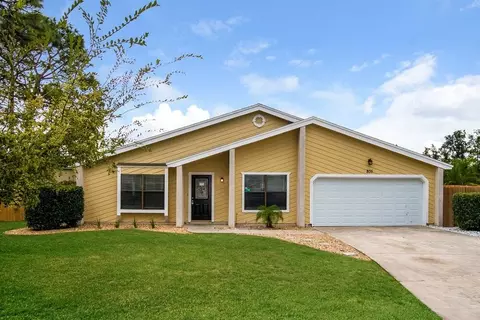 805 Elmwood St, Orange Park, FL 32065