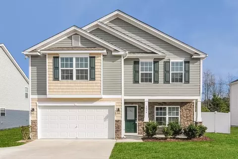 5006 Watsonia Dr, Zebulon, NC 27597