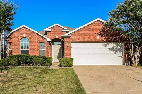 906 Oak Hollow Ln, Anna, TX 75409
