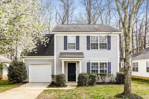 12134 Stewarts Crossing Dr, Charlotte, NC 28215