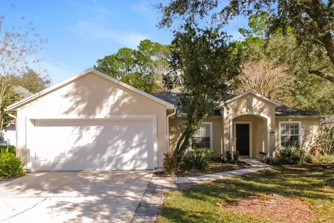 168 Johns Glen Dr, Saint Johns, FL 32259