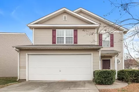 3802 Voeltz Dr, Charlotte, NC 28269