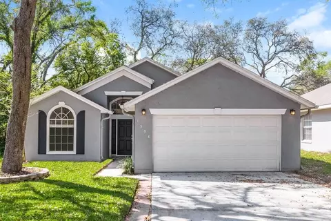 1598 Royal Oaks Dr, Apopka, FL 32703