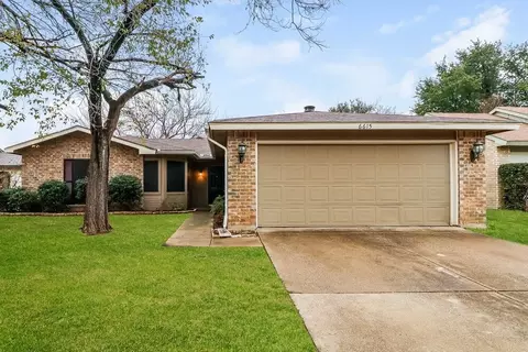 6615 Springfield Dr, Arlington, TX 76016