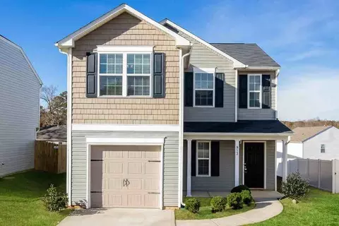 913 Cassidy Dr, Gastonia, NC 28054