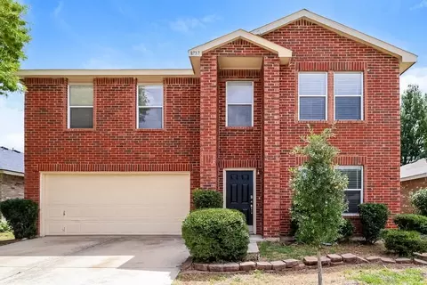 8737 Hunters Point Way, Fort Worth, TX 76123