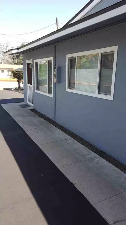 7004 Amethyst Ave #2, Rancho Cucamonga, CA 91701