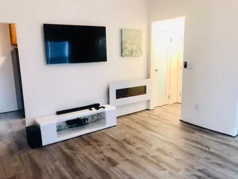 1929 26th Ave #9, Oakland, CA 94601