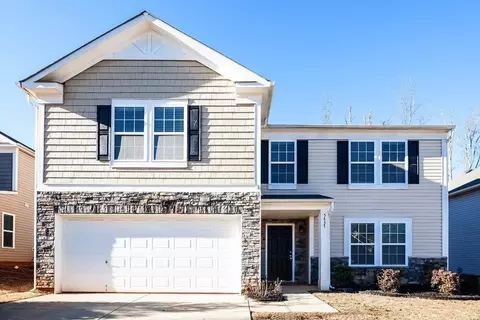 5437 Twin Brook Dr, Charlotte, NC 28269