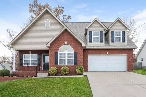 1903 Champlain Dr, La Vergne, TN 37086