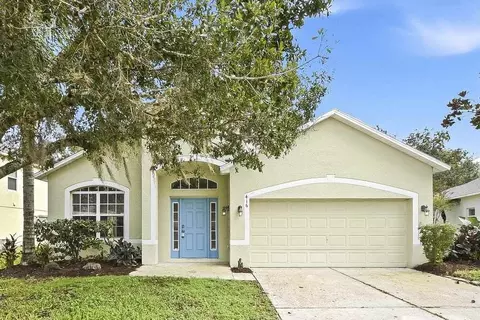 416 Marathon Ln, Sanford, FL 32771