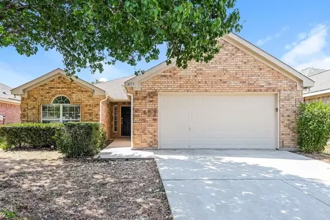 4553 Wheatland Dr, Fort Worth, TX 76179