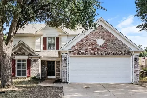 3229 Kathy Ln, Fort Worth, TX 76123