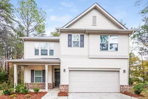 421 Breezewood Dr, Charlotte, NC 28262