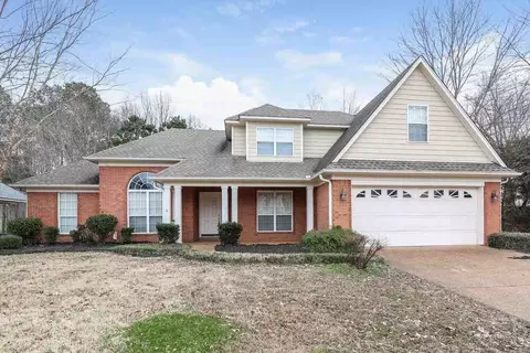 5116 Summer Mist Cv, Arlington, TN 38002