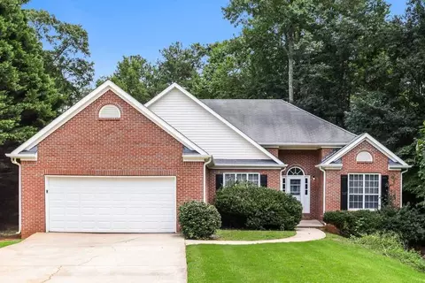 134 Brookhaven Ln, Mcdonough, GA 30253