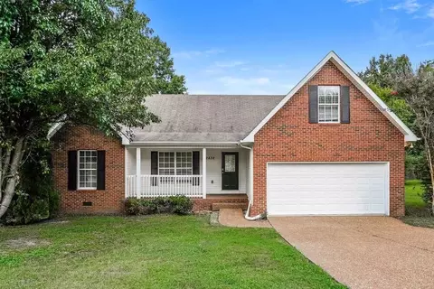 2838 Candlewicke Dr, Spring Hill, TN 37174
