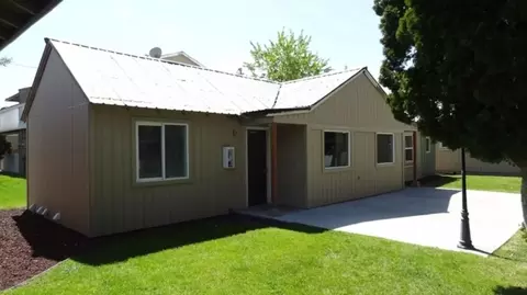 12 S Morain St, Kennewick, WA 99336