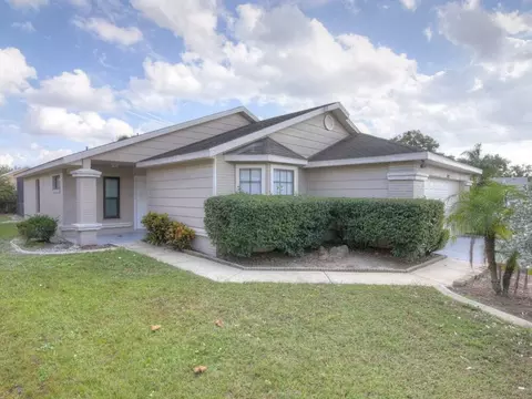 13230 Boulder Woods Cir, Meadow Woods, FL 32824