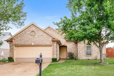 60 Penny Ln, Oakland, TN 38060