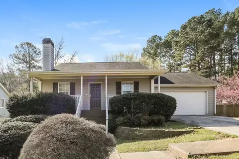 505 Horseshoe Cir, Stockbridge, GA 30281