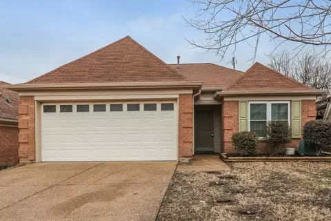 8980 Fulton Ln, Cordova, TN 38016