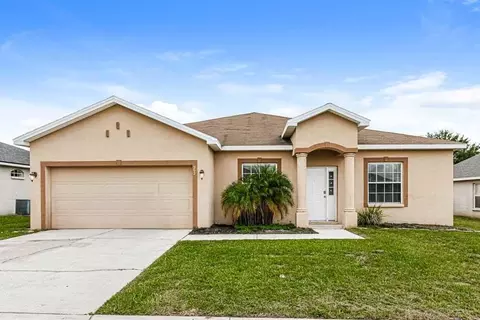 292 Cloverdale Rd, Winter Haven, FL 33884