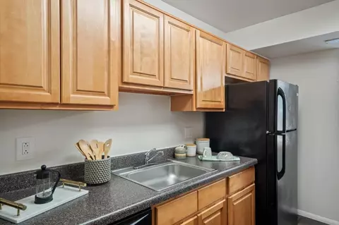 8246 Church Ln, Milford Mill, MD 21244 photo 5