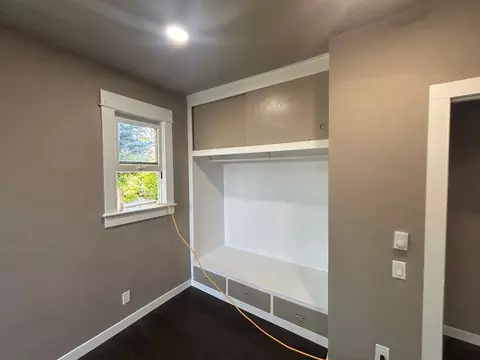 4110 Whitman Ave N, Seattle, WA 98103 photo 12