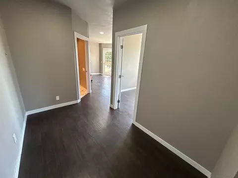 4110 Whitman Ave N, Seattle, WA 98103 photo 10