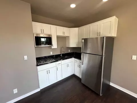 4110 Whitman Ave N, Seattle, WA 98103 photo 18