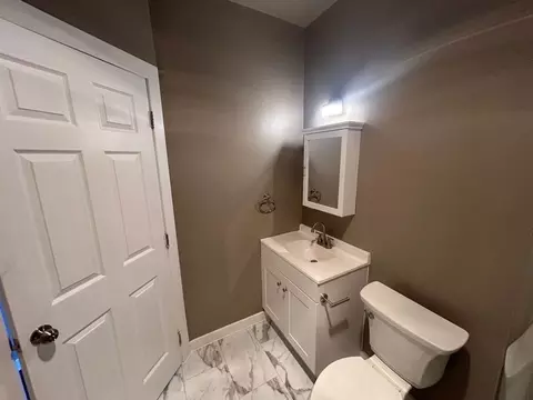 4110 Whitman Ave N, Seattle, WA 98103 photo 16