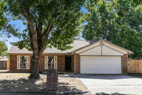 3924 Windflower Ln, Fort Worth, TX 76137