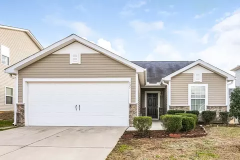 535 Kerriann Ln, Clayton, NC 27520