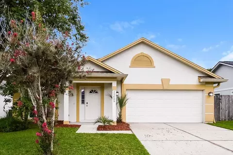 12609 Whiterapids Dr, Orlando, FL 32828