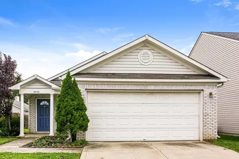 9723 Centennial Ct, Avon, IN 46123