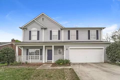 9719 Kenneth Oren Dr, Charlotte, NC 28213