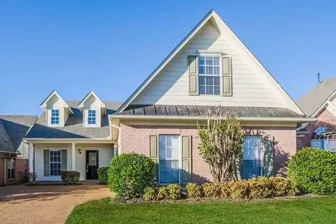1146 Warwick Pl, Southaven, MS 38671