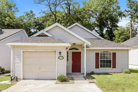 10321 Homard Blvd N, Jacksonville, FL 32225