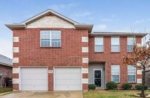 8636 Star Thistle Dr, Fort Worth, TX 76179