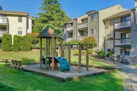 2307 NE 4th St, Renton, WA 98056 photo 20